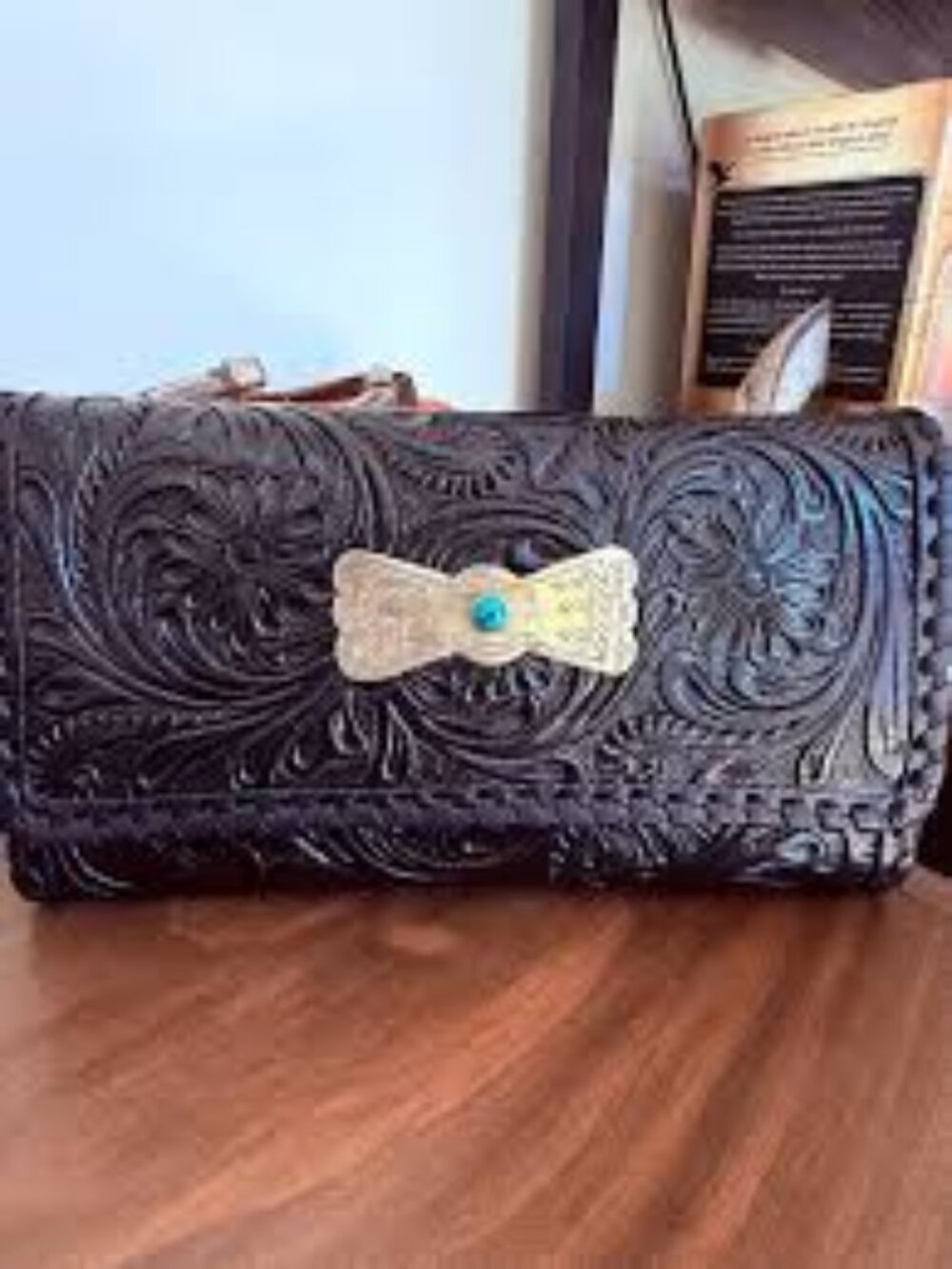 ISO Bow Leather Wallet